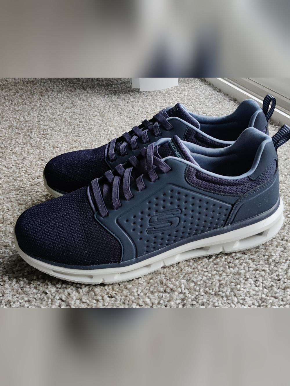 Skechers Glide-Lite Men's Shoes Classic Fit with Memory Foam - Picture 9 of 13